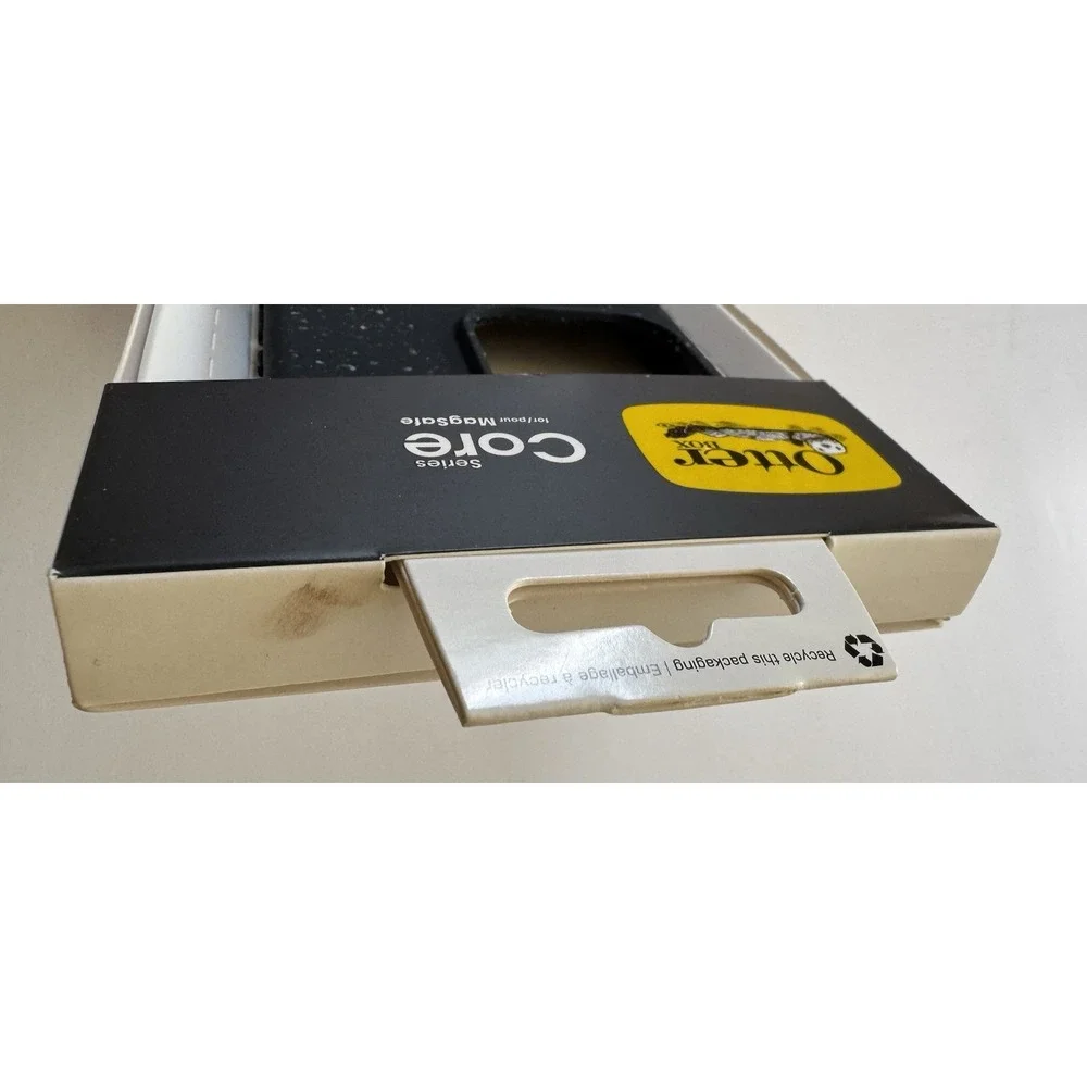 OtterBox Core MagSafe Case iPhone 15 Pro - Carnival Night Black